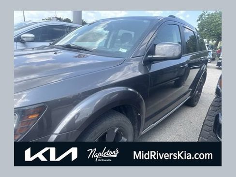 Used 2019 Dodge Journey Crossroad w/ Popular Equipment Group FWD image 1