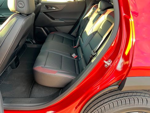 New 2026 Chevrolet Equinox RS w/ Convenience Package III image 22