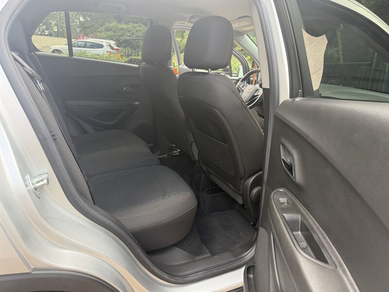 Used 2021 Chevrolet Trax LS w/ Tint and Cruise Package FWD image 24