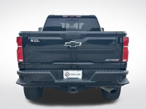 Used 2026 Chevrolet Silverado 2500 ZR2 AWD/4WD image 6
