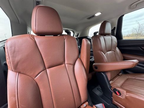 Used 2020 Subaru Ascent Touring w/ Popular Package #3 AWD/4WD image 26