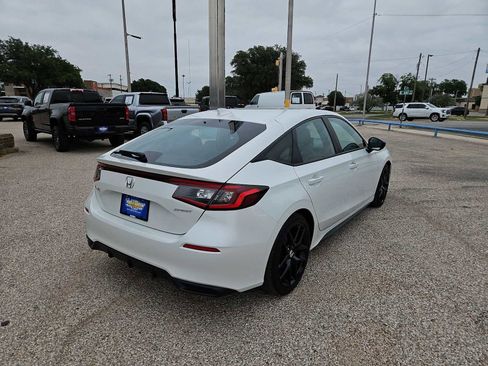 Used 2024 Honda Civic Sport image 8