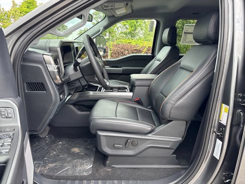 New 2026 Ford F250 Lariat w/ Lariat Premium Package AWD/4WD image 29