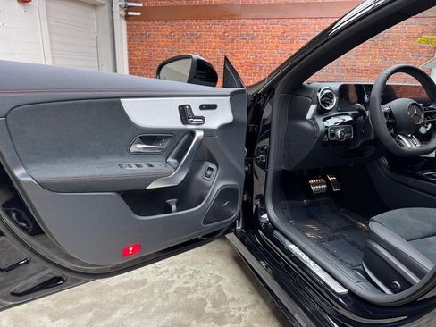 New 2026 Mercedes-Benz CLA 35 AMG CLA 35 AMG image 9