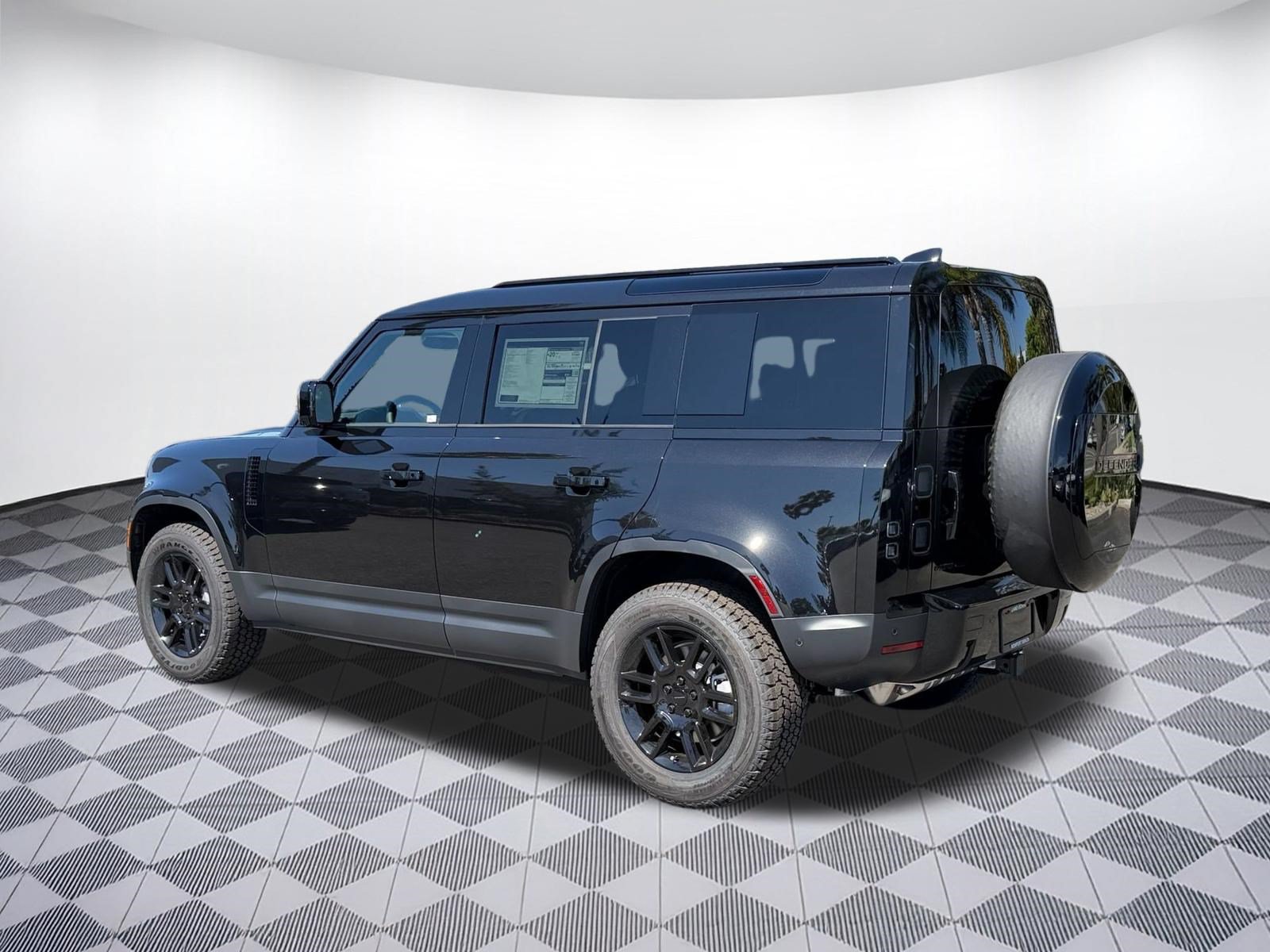 New 2026 Land Rover Defender 110 S AWD/4WD image 3