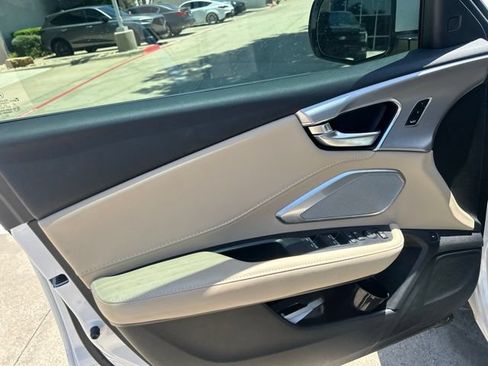Used 2024 Acura RDX SH-AWD w/ Technology Package image 9
