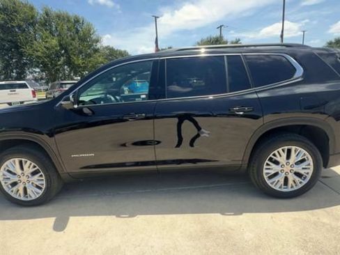 Certified 2026 GMC Acadia Elevation w/ Elevation Premium Package FWD image 5