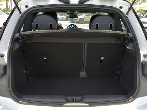 Used 2025 MINI Cooper 2-Door Hardtop image 50