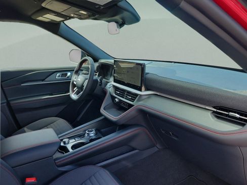 New 2026 Ford Explorer ST-Line w/ ST-Line Street Pack image 30