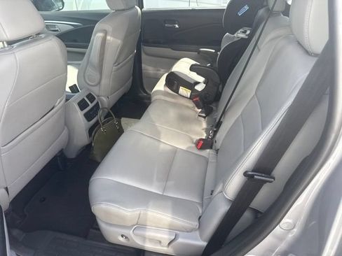 Used 2021 Honda Pilot Special Edition image 29