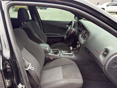 Used 2020 Dodge Charger Scat Pack RWD image 11