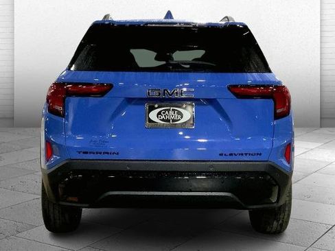New 2026 GMC Terrain Elevation w/ Elevation Premium Package FWD image 2