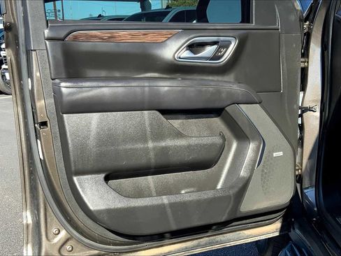 Used 2021 Chevrolet Tahoe LT image 20
