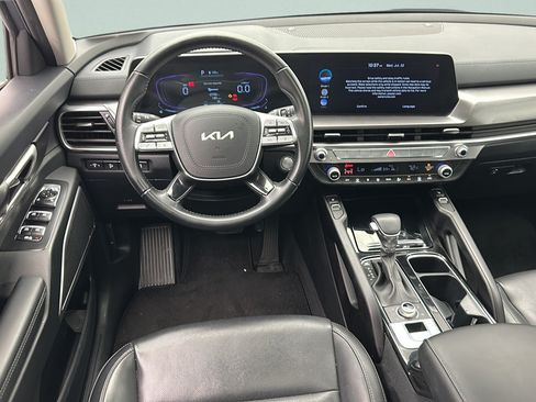 Used 2025 Kia Telluride S AWD/4WD image 12