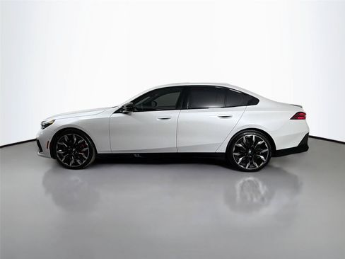 New 2026 BMW i5 M60 w/ Premium Package AWD/4WD image 8