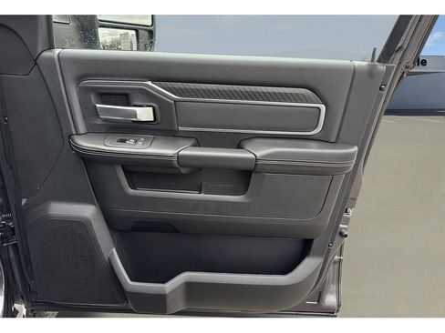 New 2026 RAM 2500 Big Horn AWD/4WD image 40