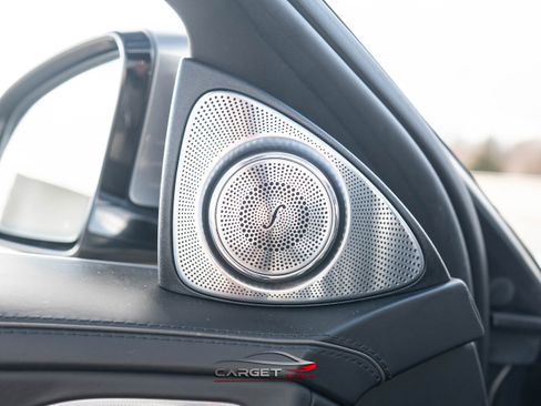 Used 2019 Mercedes-Benz S 560 4MATIC Sedan w/ Premium Package image 47