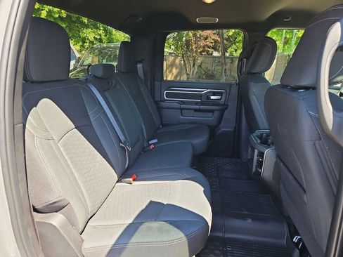 Certified 2026 RAM 2500 Big Horn AWD/4WD image 15