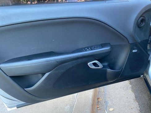 Used 2019 Dodge Challenger R/T image 24