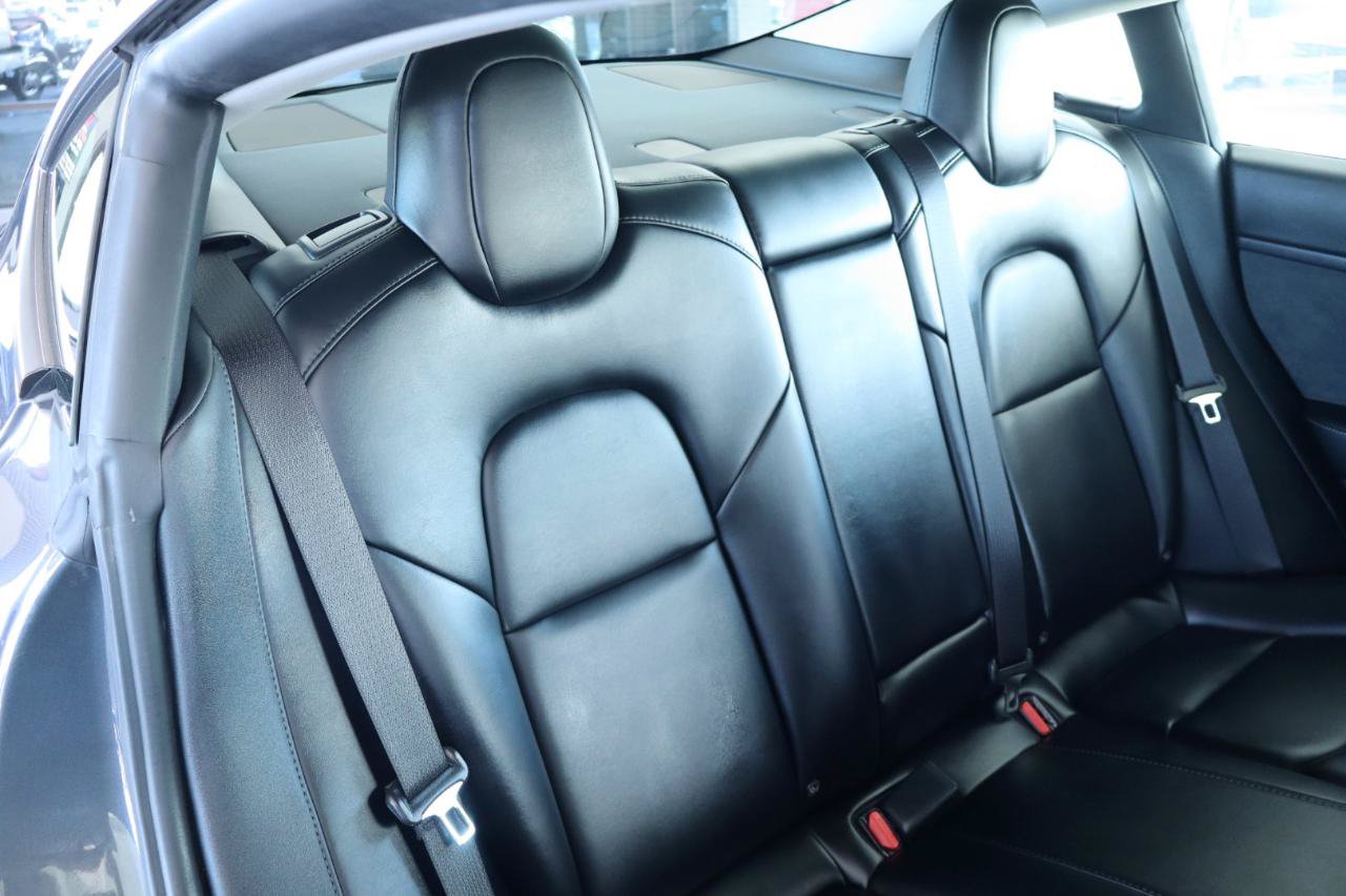 Used 2021 Tesla Model 3 RWD image 31