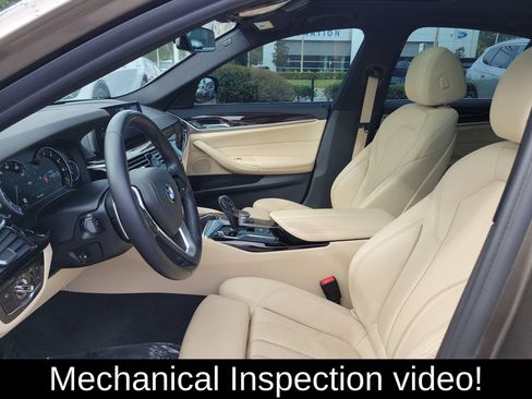 Used 2018 BMW 530i RWD image 2