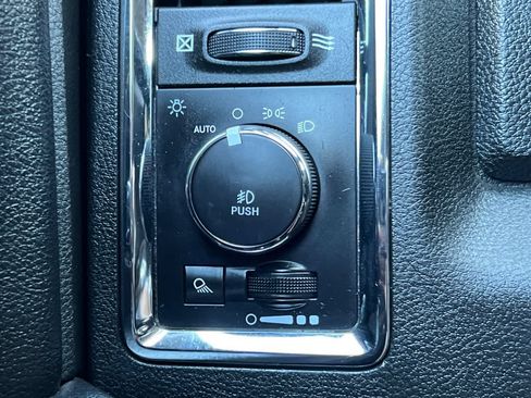 Used 2018 RAM 2500 Laramie AWD/4WD image 31