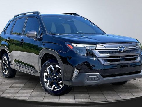 Certified 2025 Subaru Forester Premium w/ Convenience Package #1 AWD/4WD image 10