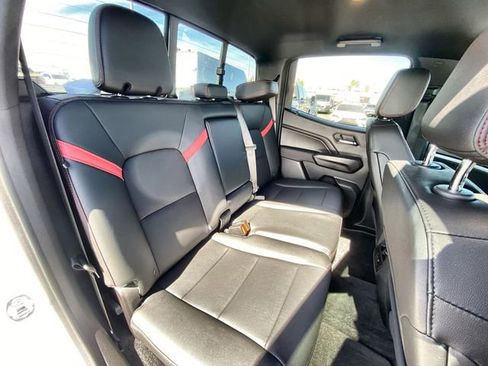 Certified 2025 Chevrolet Colorado Z71 w/ Z71 Convenience Package 2 image 18