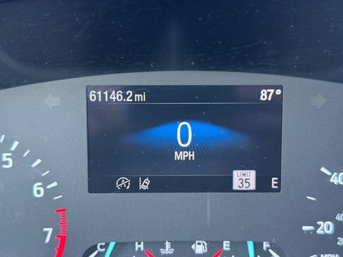 Used 2022 Ford Escape SEL FWD image 2