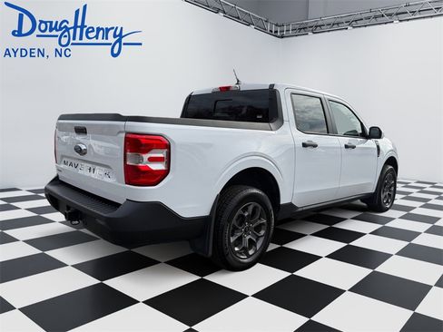 Used 2023 Ford Maverick XLT w/ XLT Luxury Package image 5