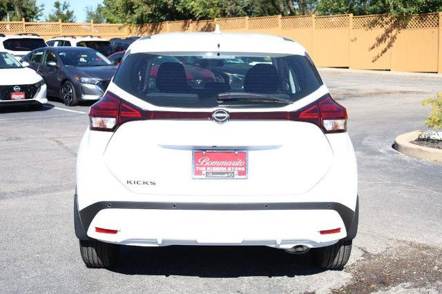 Certified 2025 Nissan Kicks Play S FWD image 6