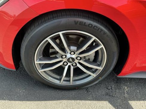 Used 2017 Ford Mustang Premium RWD image 15