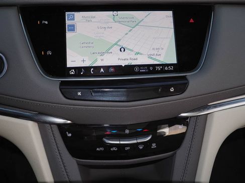 Certified 2025 Cadillac XT5 Premium Luxury FWD image 13
