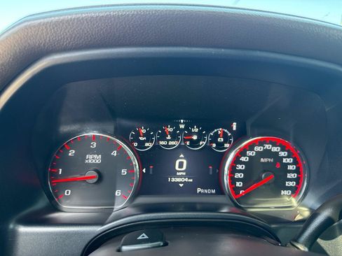 Used 2015 GMC Sierra 1500 Denali w/ Driver Alert Package AWD/4WD image 19