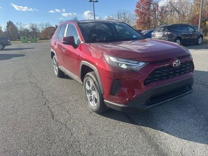 New 2025 Toyota RAV4 XLE