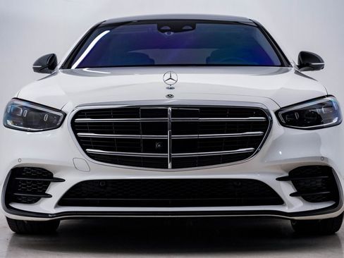 Used 2022 Mercedes-Benz S 580 4MATIC Sedan image 6