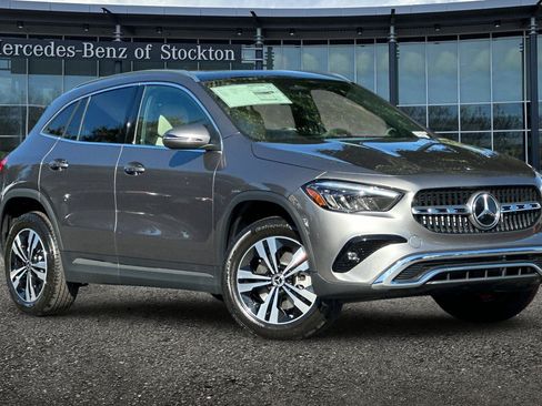 New 2026 Mercedes-Benz GLA 250 4MATIC image 2