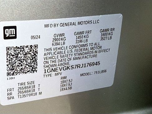 Used 2024 Chevrolet Traverse LT image 44