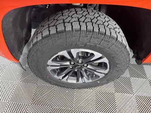 Used 2021 Chevrolet Colorado Z71 w/ Safety Package image 10