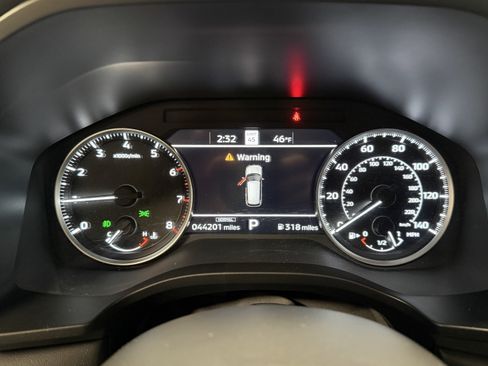 Used 2024 Mitsubishi Outlander SE AWD/4WD image 14