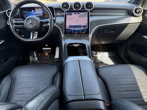 Used 2024 Mercedes-Benz GLC 300 4MATIC image 13