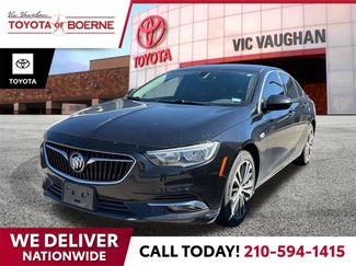 Used 2018 Buick Regal Essence video 1