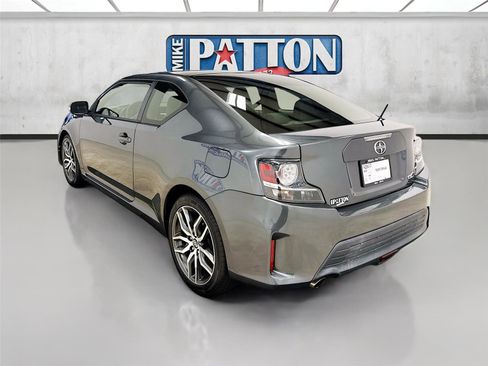 Used 2015 Scion tC image 5