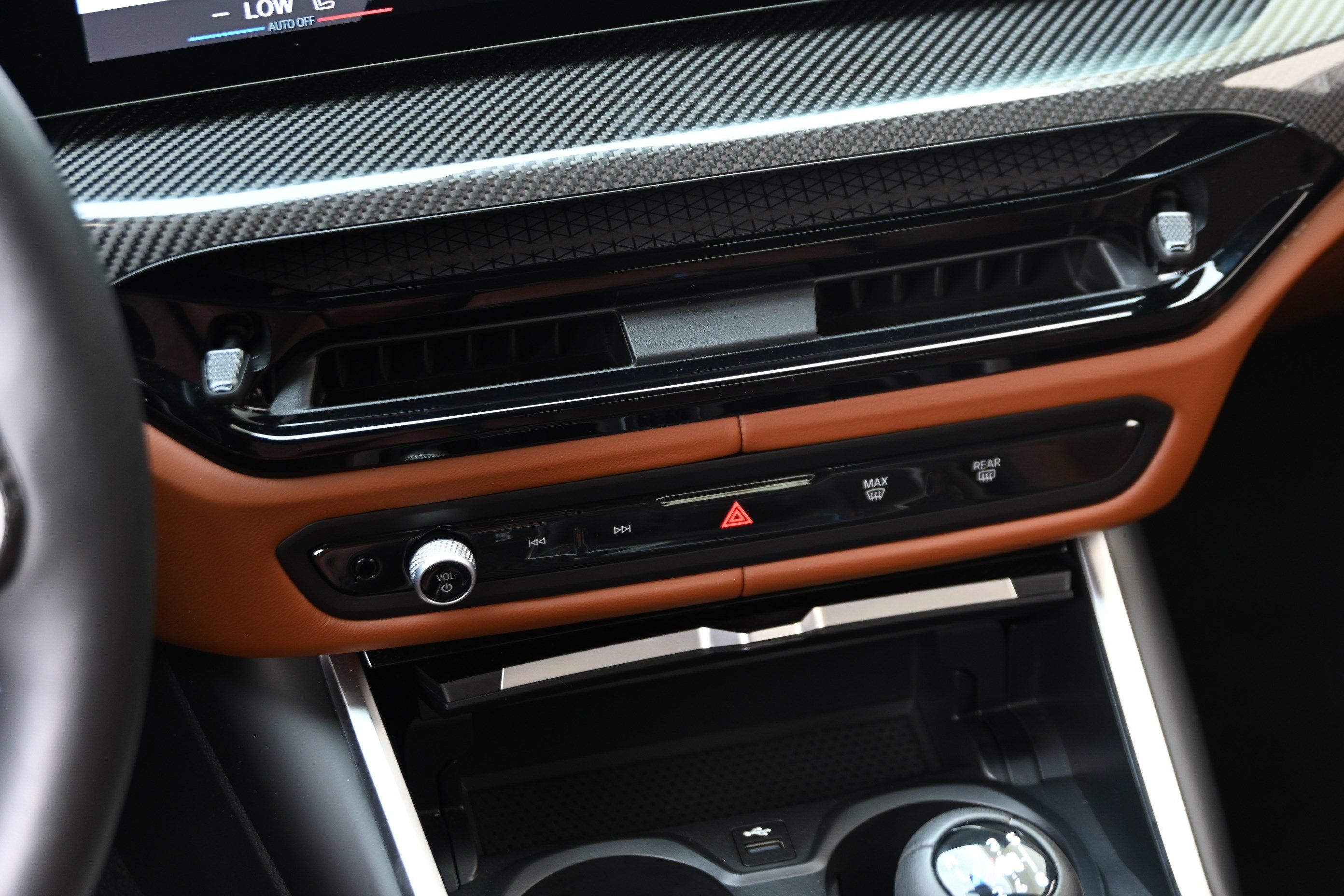 Used 2025 BMW M3 w/ Executive Package RWD image 41