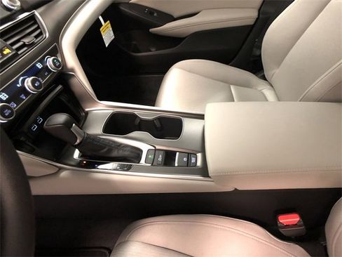 Used 2021 Honda Accord LX image 20