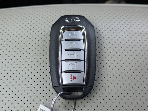 Certified 2025 INFINITI QX55 Essential image 33