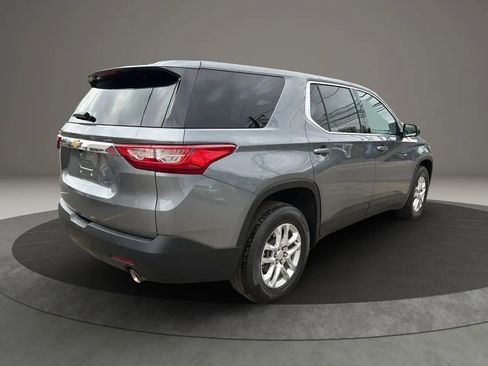 Used 2020 Chevrolet Traverse LS FWD image 5