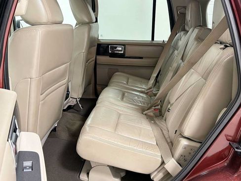 Used 2015 Lincoln Navigator 4WD image 25