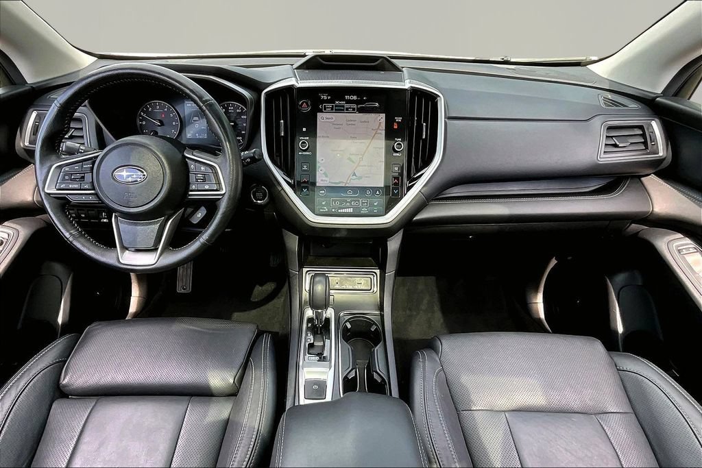 Used 2023 Subaru Ascent Limited w/ Technology Package AWD/4WD image 9