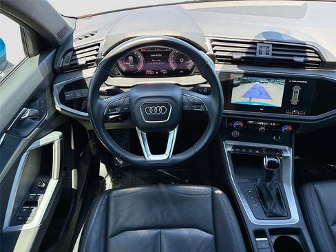 Used 2020 Audi Q3 2.0T Premium Plus w/ Premium Plus Package AWD/4WD image 23
